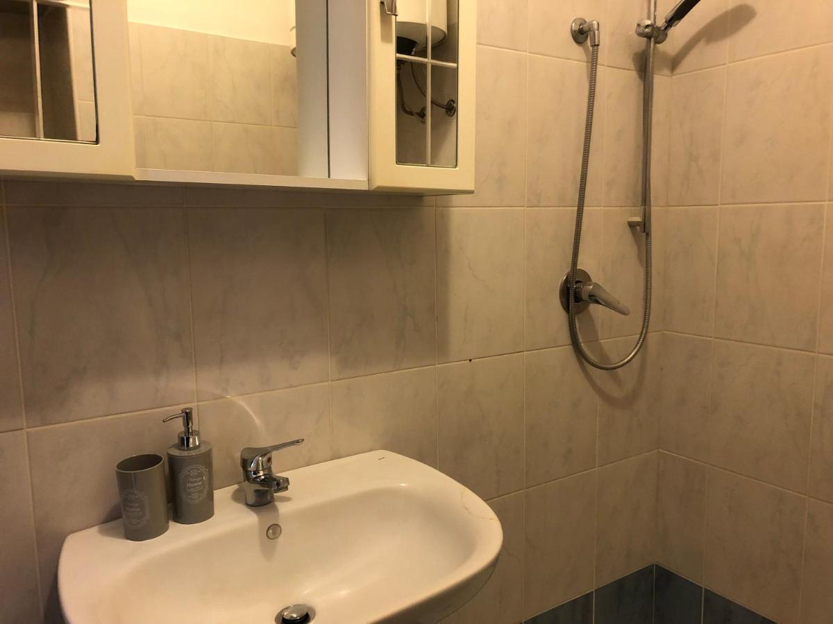 Apartmán Nido In Sarpi Milán Exteriér fotografie